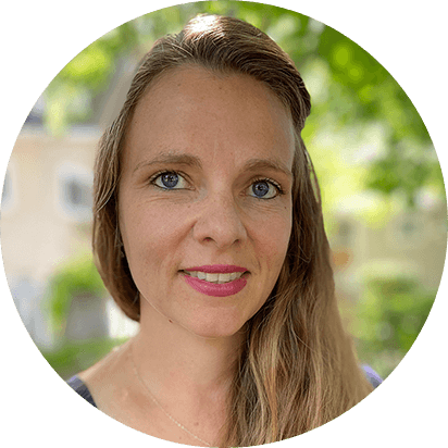 Headshot of Margaret Saari